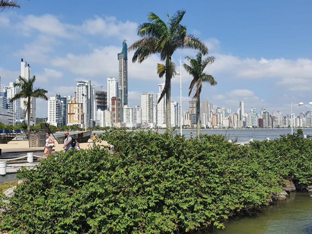 Lindo Apto, 100Metros Da Praia, Na Av Brasil Com A Av Central Melhor Localizacao Apartment Balneario Camboriu Exterior photo